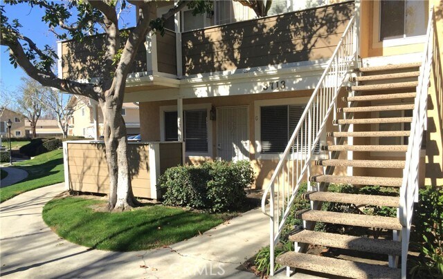 Primary Photo - 3713 Oak Creek Dr