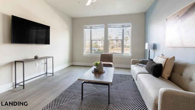 Building Photo - 65 Sentosa Dr