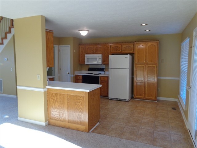 Foto del edificio - 129 Candle Woods Dr