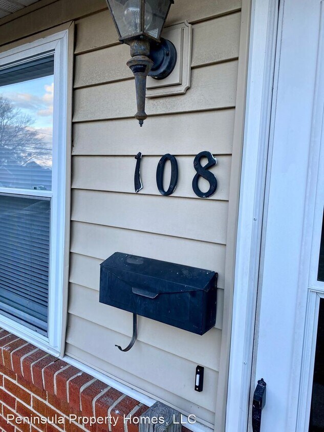 Primary Photo - 3 br, 1 bath House - 108 Carmen Drive