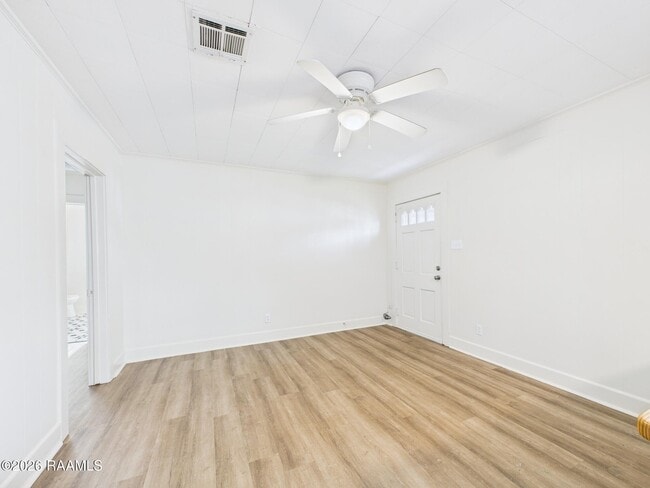 Foto del edificio - 528 St Julien Ave