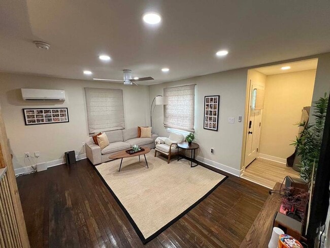 Photo - 943 Rittner Dr. House