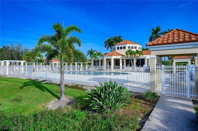 Foto del edificio - 7778 Emerald Cir