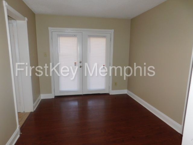 Foto del edificio - 8970 Hertford Pl E