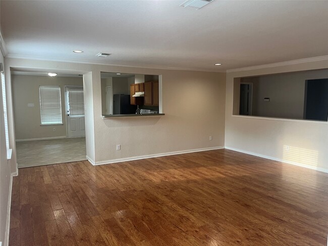 Building Photo - 3006 Founders Ct