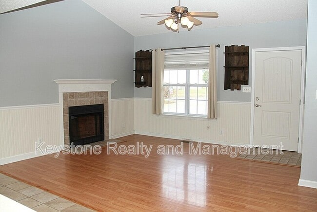 Building Photo - 3826 Angelise Ln