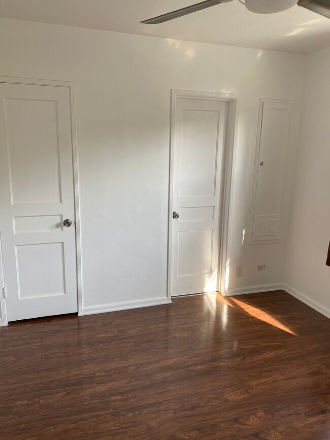 Building Photo - 1218 Bay St