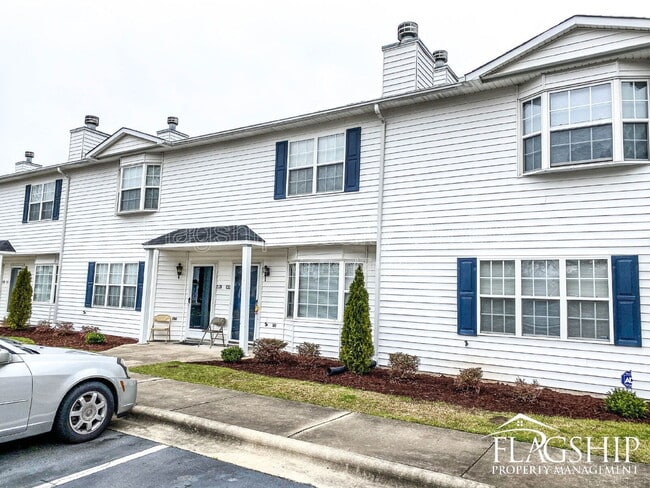 Photo - 1015 Spring Forest Rd House