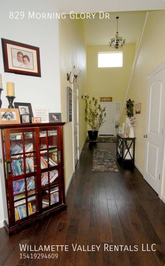 Foto del edificio - Newer home in North Independence