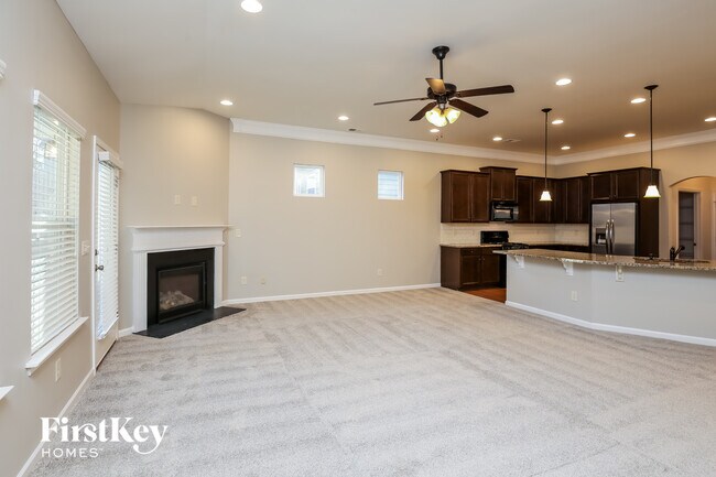 Foto del edificio - 159 Stone Manor Ct