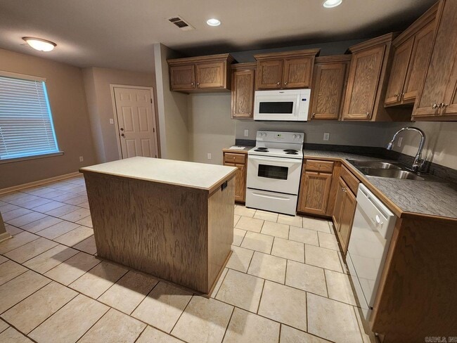 Building Photo - 3553 Terrace Hill Ct