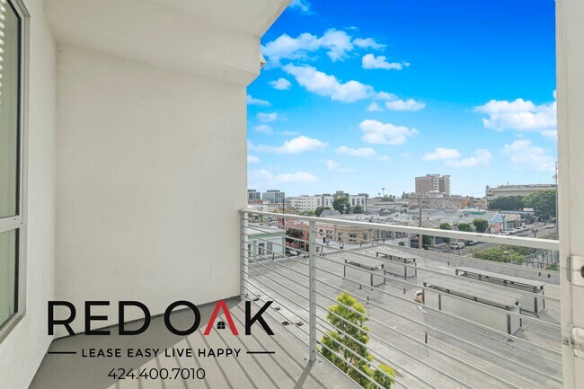 Foto del edificio - 1331 W 7th St