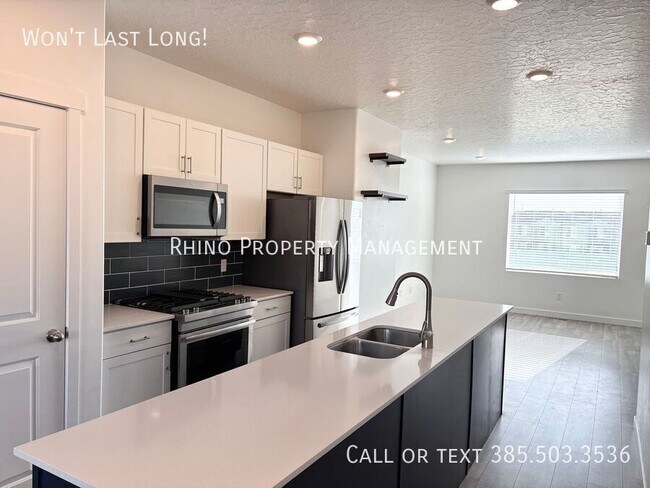 Foto del edificio - 1092 E Vessel Ct