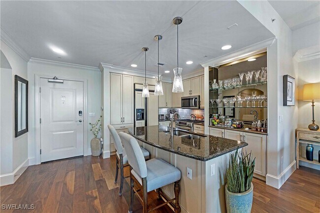 Building Photo - 9115 Strada Pl