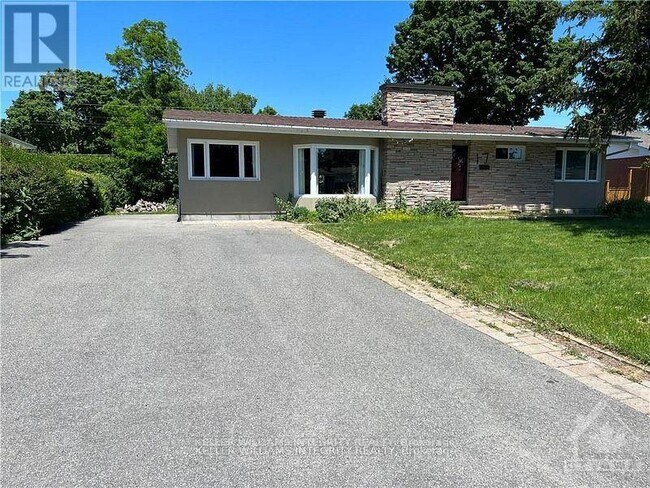 Building Photo - 17 Grangemill Ave