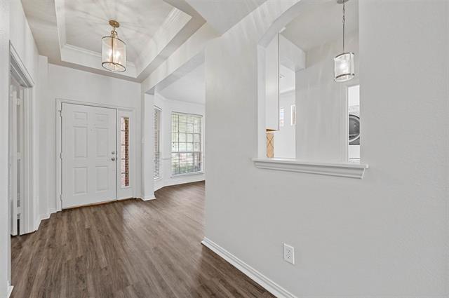 Building Photo - 1711 Peregrine Dr
