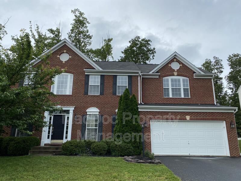 Primary Photo - 121 Riggs Road