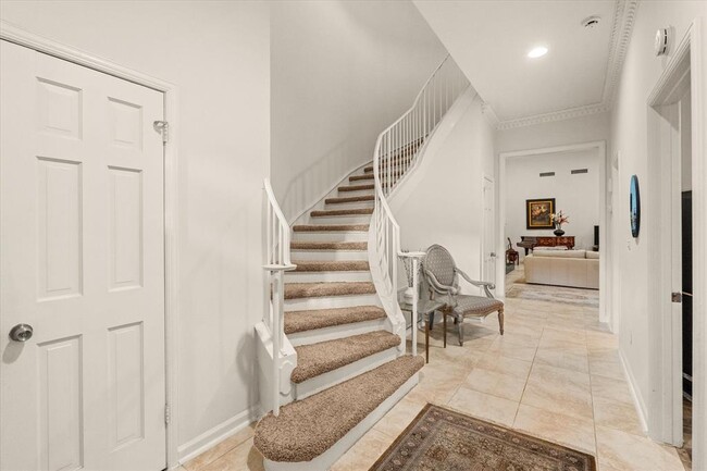 Building Photo - 4948 Post Oak Timber Dr