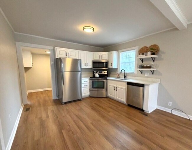 Foto del edificio - ~~~ What a gem!!- 2 Bedroom Home w/Great features!~~~