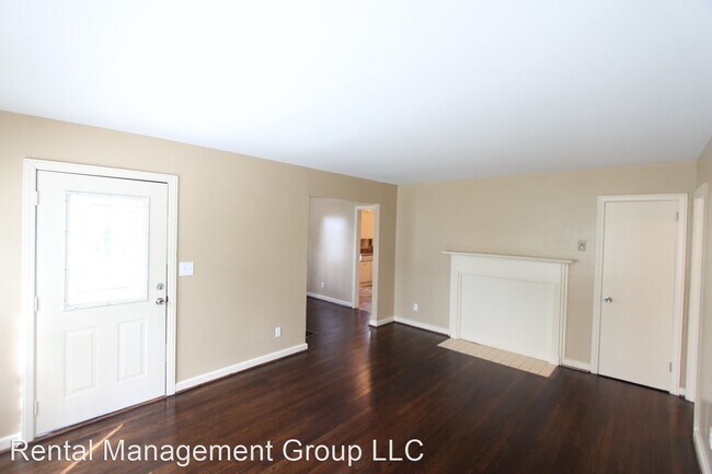Building Photo - 3 br, 1 bath House - 209 Flint Drive