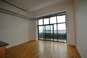 Building Photo - 1645 W Ogden Ave