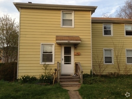 Building Photo - 1 Bassett Pl