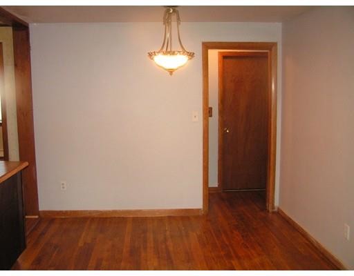 Foto del edificio - 113 Oak Ridge Dr