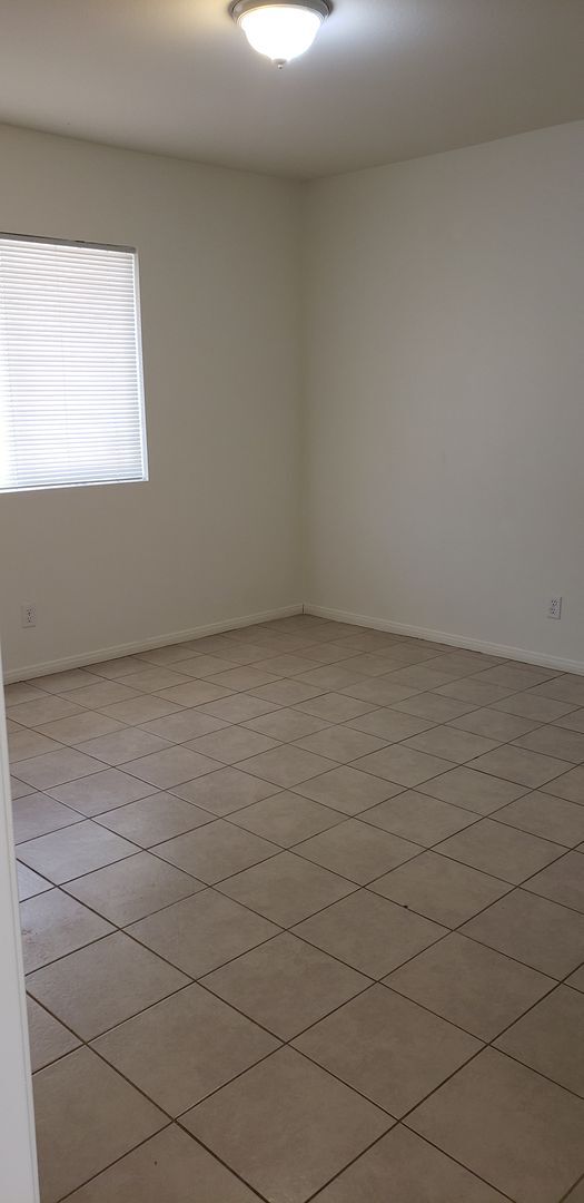 Foto del edificio - Mohawk Rd - GOLD