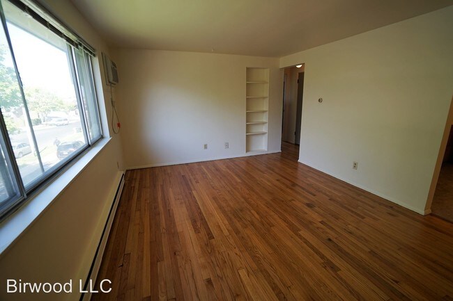 Building Photo - 1134 Petra Pl