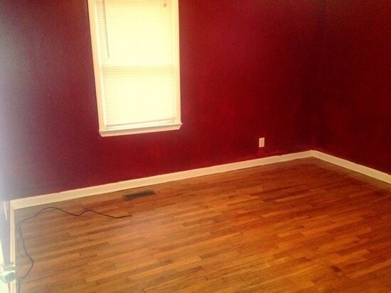 Foto del edificio - cozy 2 bedroom 1 bath home located on the ...