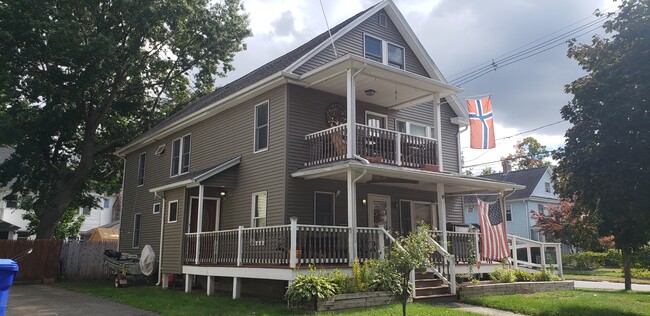 Left Front - 87 Woodlawn St