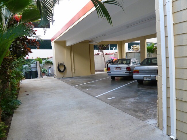 car ports - 2214 Aloha Dr