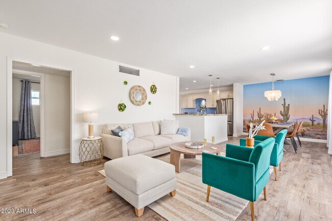 Foto del edificio - 8240 E Edgemont Ave