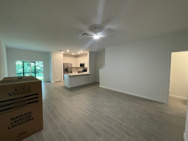 Foto del edificio - Oak Hammock Preserve Townhomes - New Construction - 3/2.5/1 1672 sqft ***Won't Last***