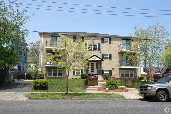 Main Entrance - 611 Asbury Ave