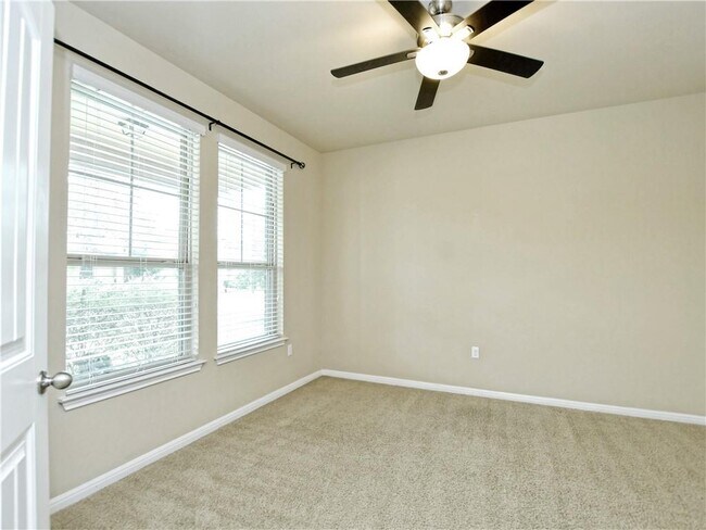 Building Photo - 1440 Brooks Way