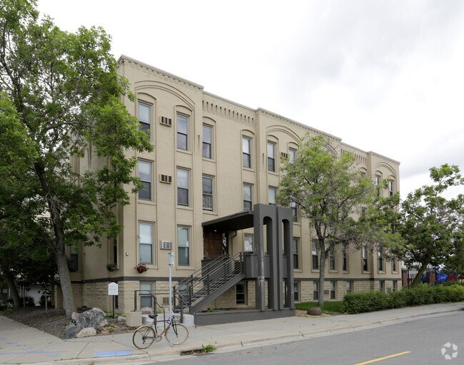Hawthorne Avenue Apartments Apartments Minneapolis, MN