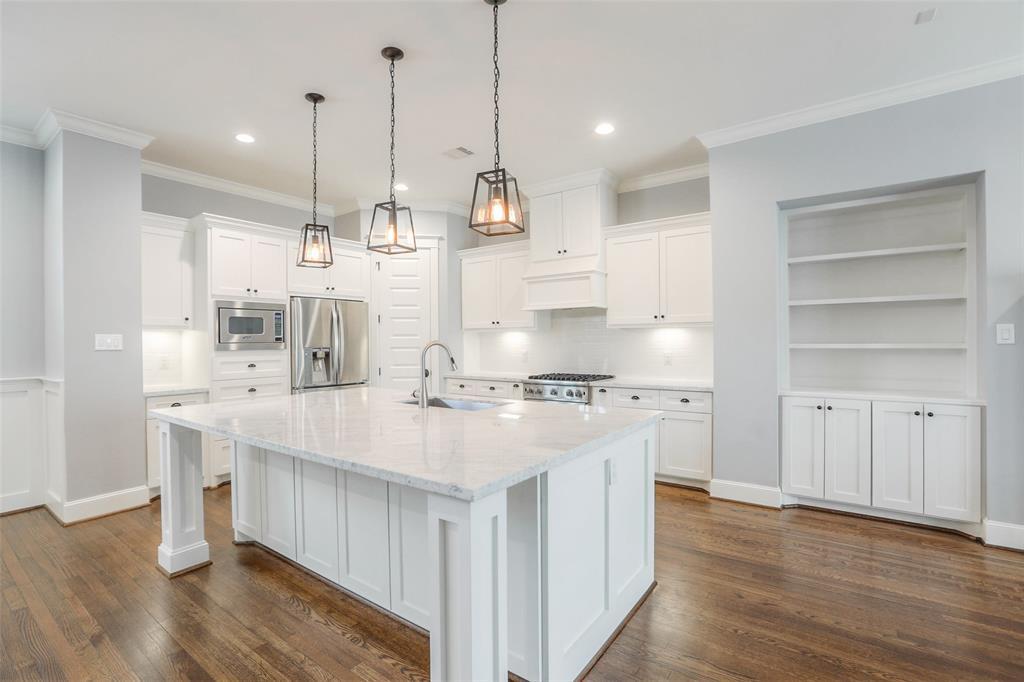 Foto principal - 1532 Yale St