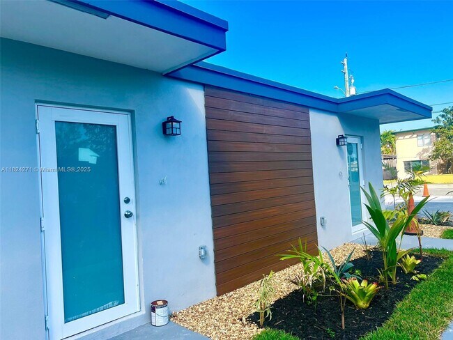 Foto del edificio - 228 SE 9th Ct