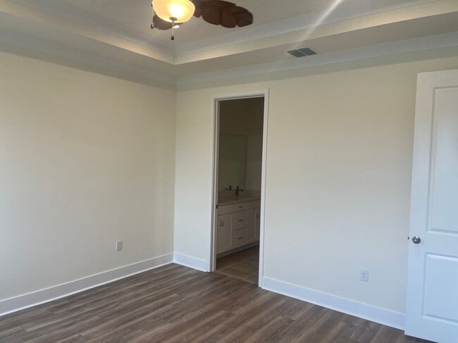 Building Photo - 10279 Bonavie Cv Dr