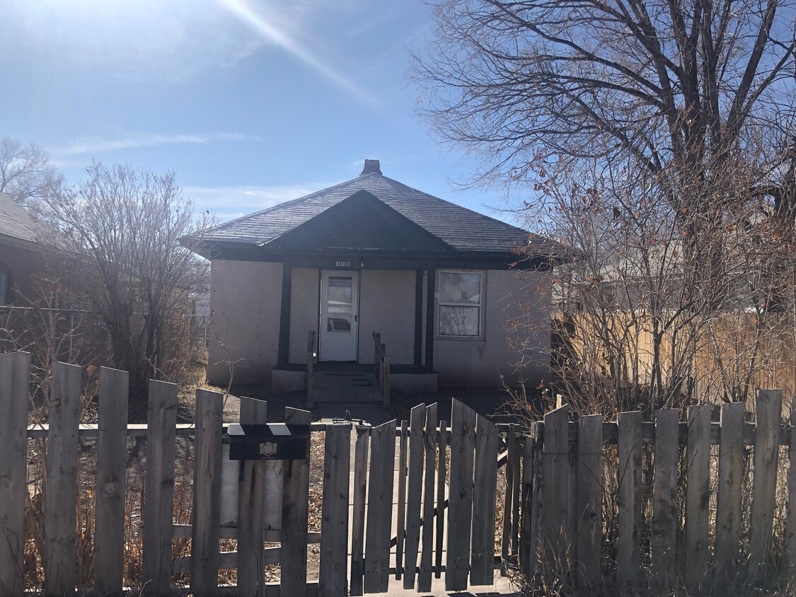 516 9th St, Alamosa, CO 81101 House Rental in Alamosa, CO