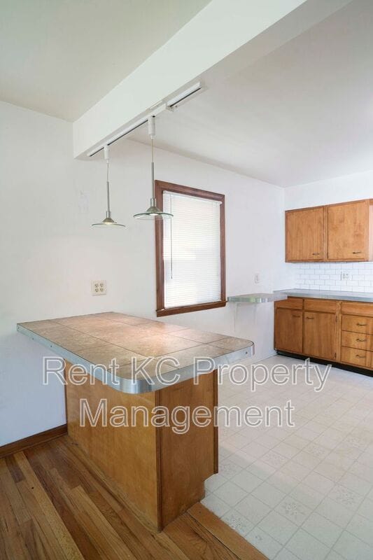 Foto del edificio - 5540 N Garfield Ave