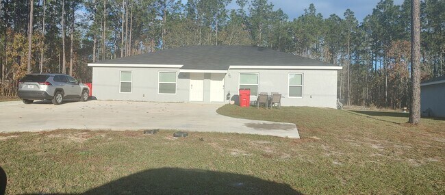 Building Photo - 9514 Camel Dr