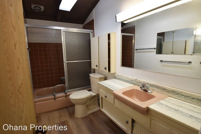 Building Photo - 4 br, 4 bath House - 2545 Hansen Ave