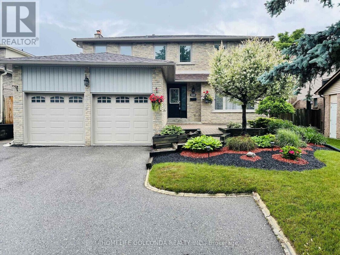 Photo principale - 909 Ferndale Crescent