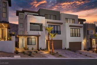 Building Photo - 11059 Socrates Rdg St
