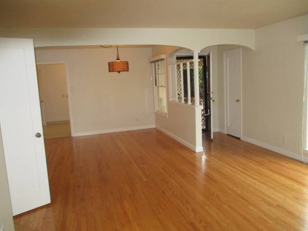 Foto del edificio - G1 | 170-172 12th Avenue*