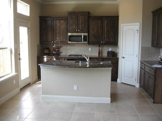 Foto del edificio - 1122 Katelyn Ct