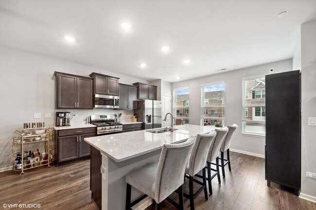 Foto del edificio - 45 Timber Wolf Dr