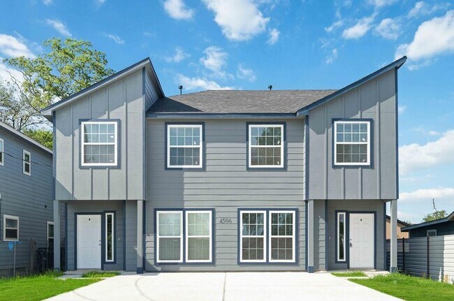Building Photo - 4506 Mayflower St